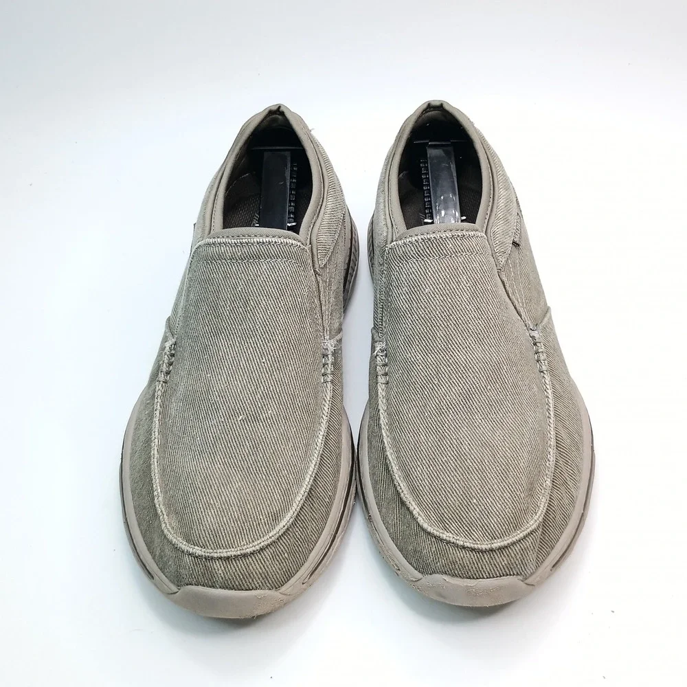 Skechers extra wide